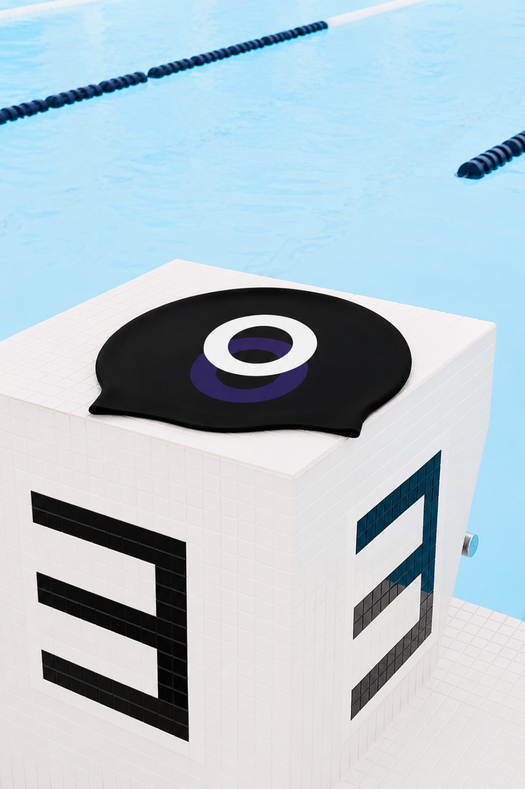 WHITE POOL SWIMCAP