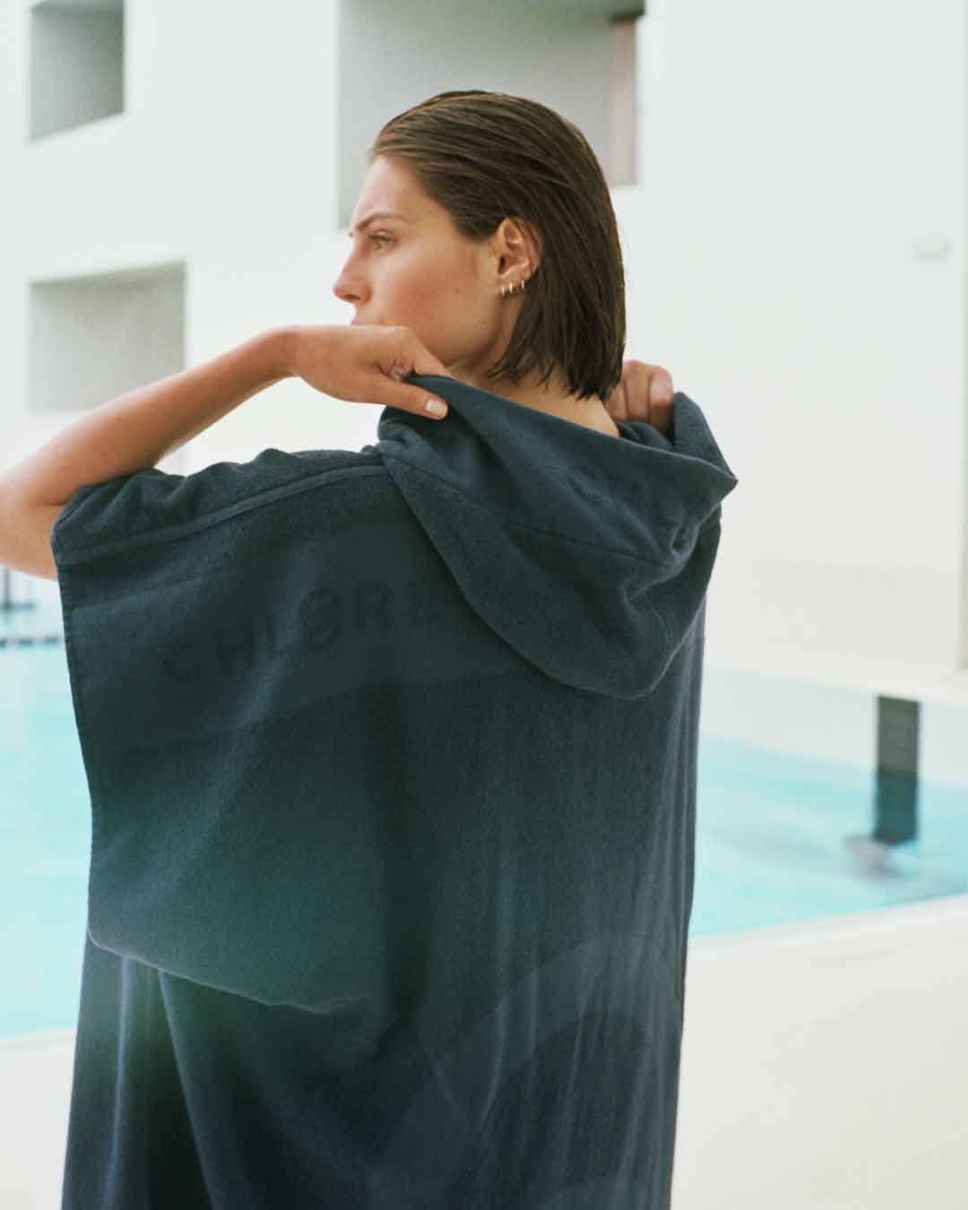 Chlore Swimwear - LIDO Poncho Éponge Long en coton biologique Piscine & Surf - Pool Grey